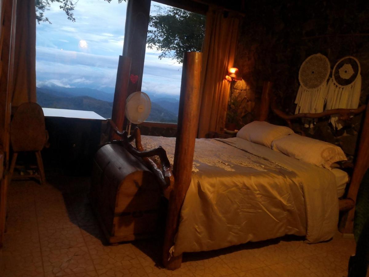 Mandalas Ecolodge Ecotourism Cerro Azul Exteriér fotografie